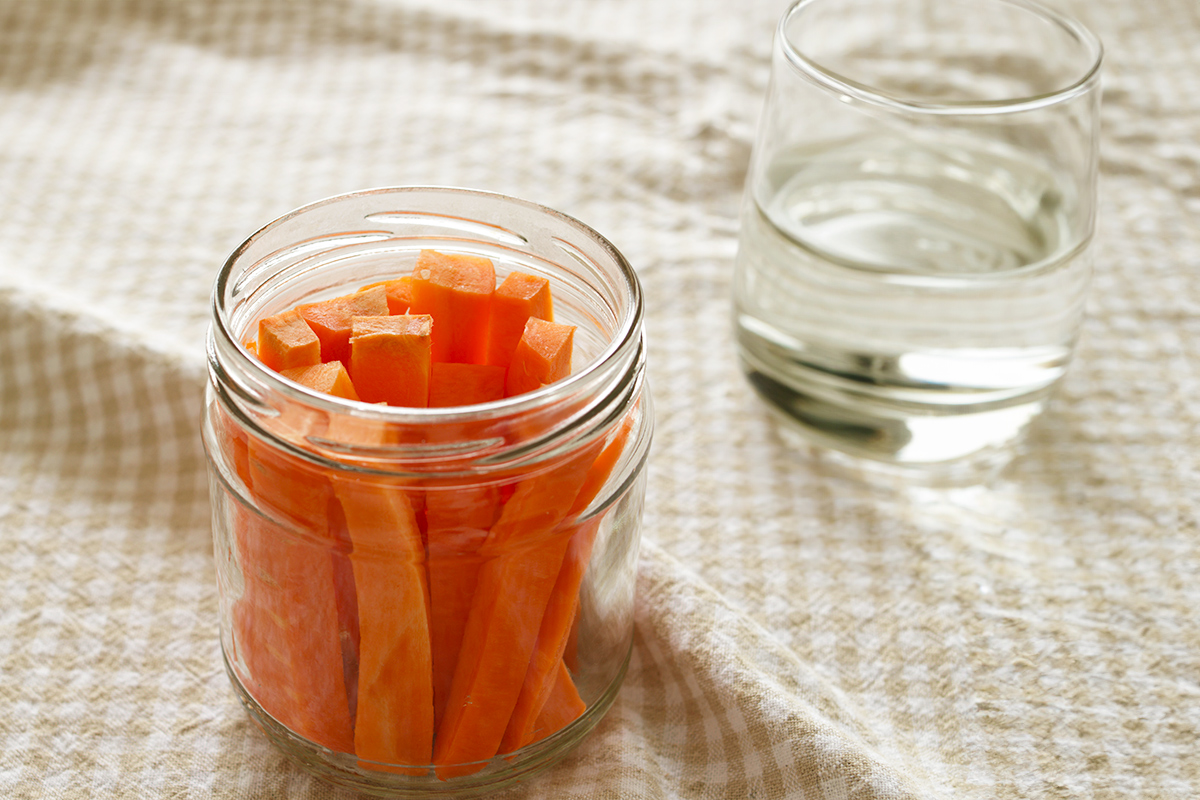 An Easy Trick To Revive Carrots That Have Gone Limp