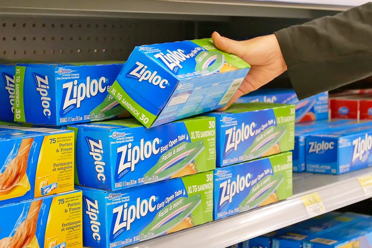 This Ziploc Bag Trick Doubles Storage Instantly